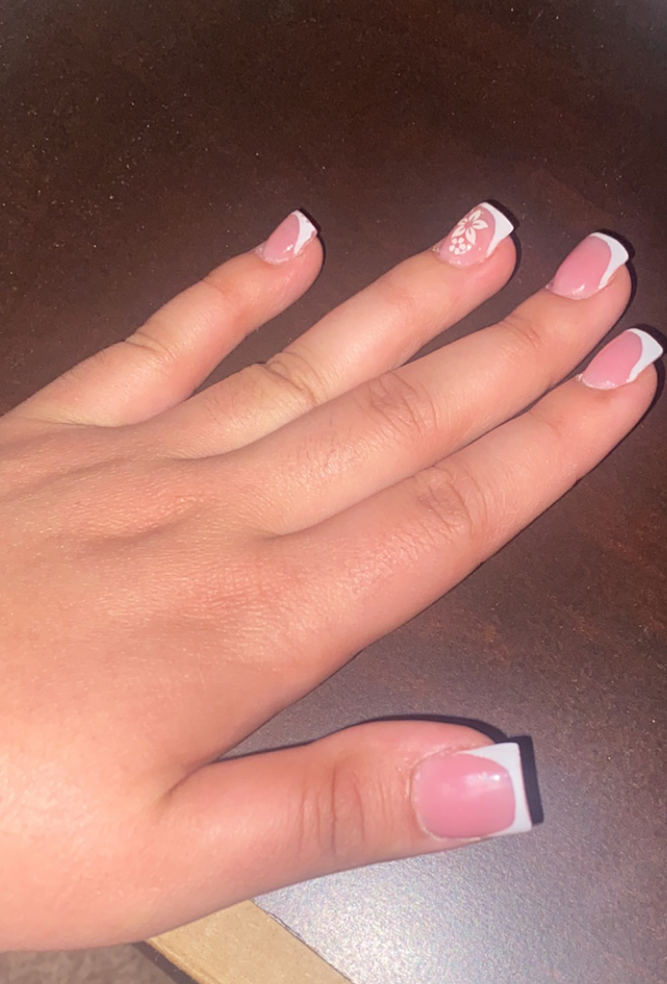 Billie’s Luxury Nails nail photo 6